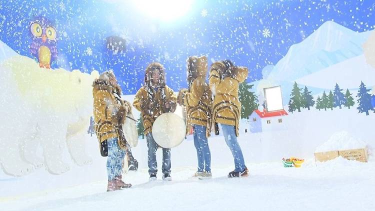 Plaza Singapura Snow Funhouse