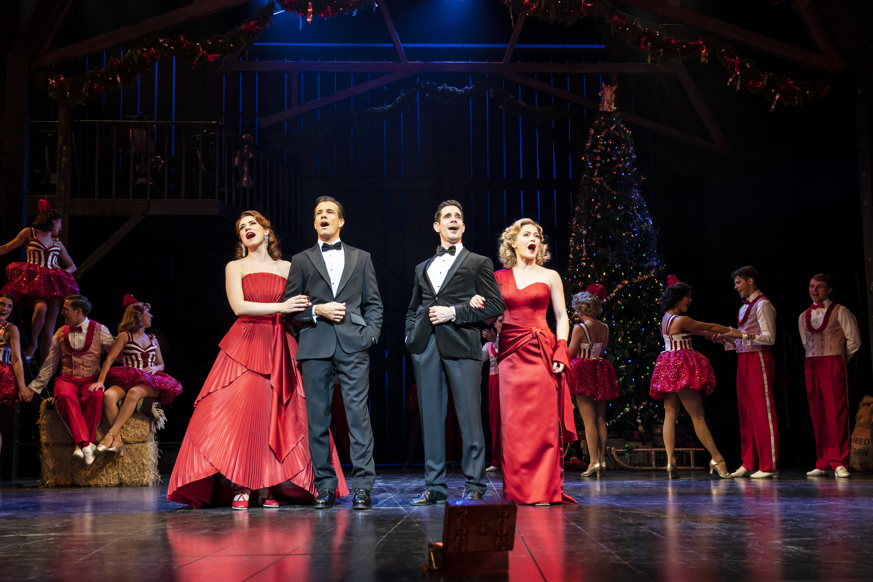 White Christmas The Musical 2022 White Christmas' Review | Theatre In London