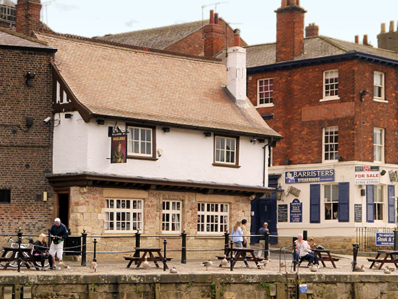 13 Best Pubs In York From Taverns To Taprooms