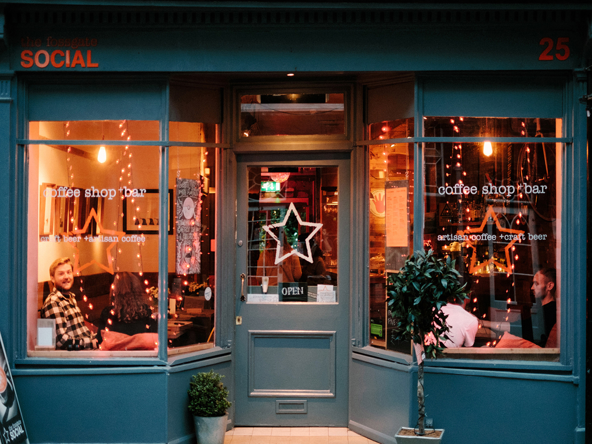 11 Best Bars in York Right Now