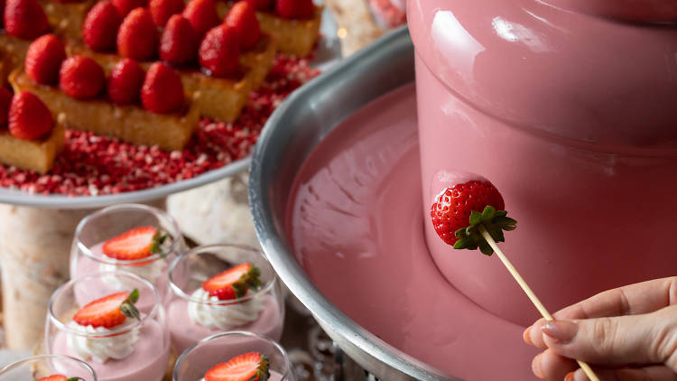 Strawberry Afternoon Tea at Grand Hyatt Tokyo