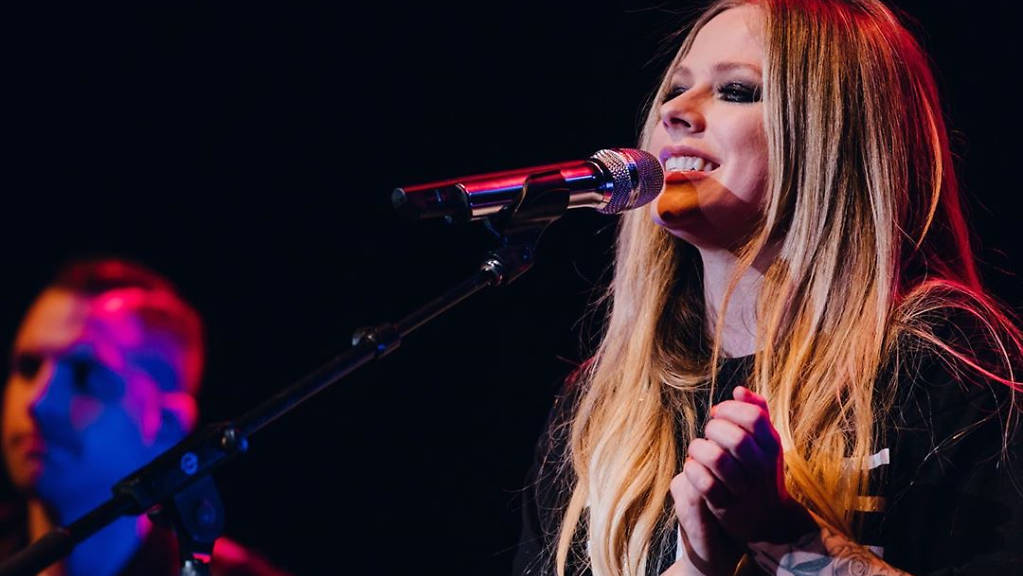 Punk rock princess Avril Lavigne is coming to Hong Kong! | Avril ...