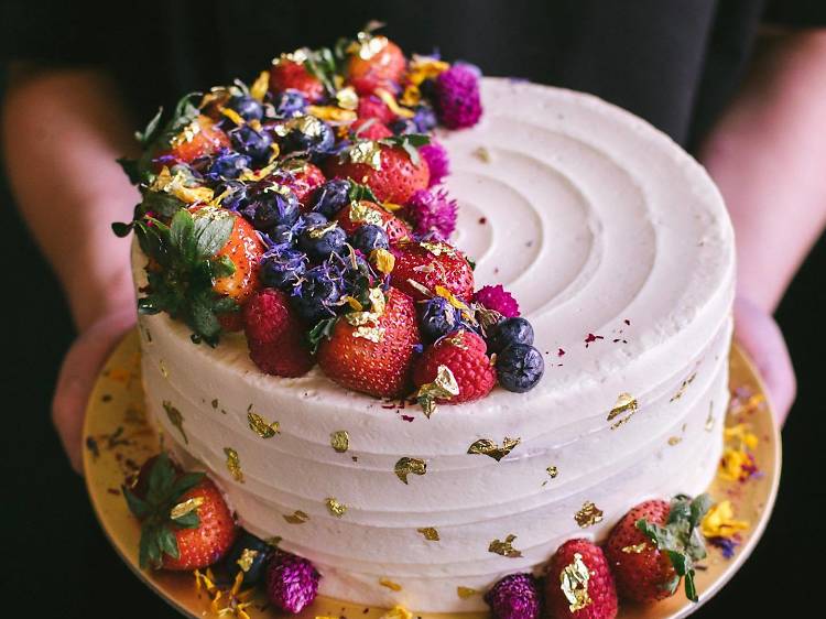 Sink Your Teeth Into A Healthier Cake Option During Your Birthday With This  Celebration Acai Cake