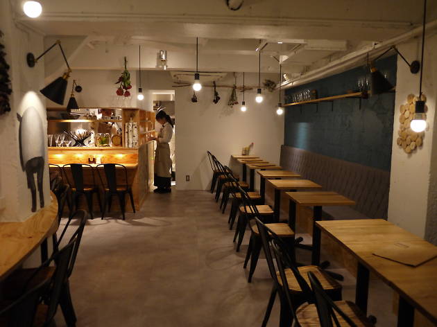 夜パフェ専門店 パフェテリア ベル 新宿三丁目