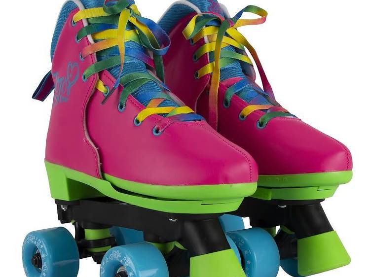 JoJo Siwa Rollerskates