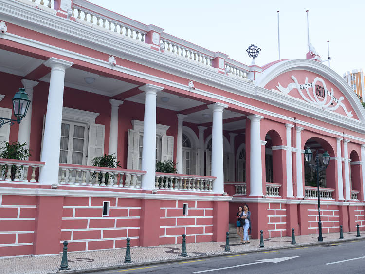 澳門陸軍俱樂部：在歷史建築進餐