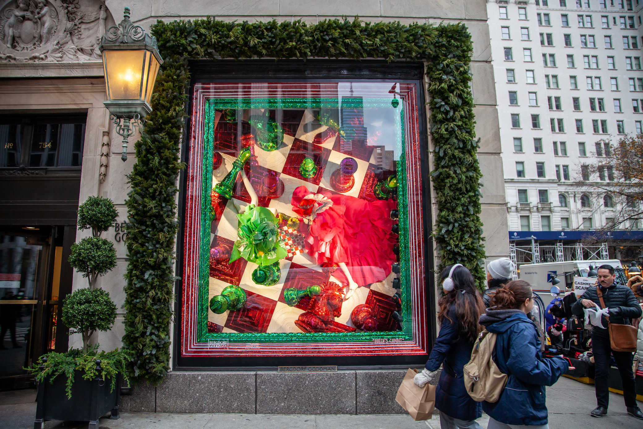 Louis Vuitton The Goose Game Festive Holiday Window Displays