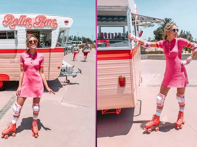 You can rent retro '90s roller skates on St Kilda Beach