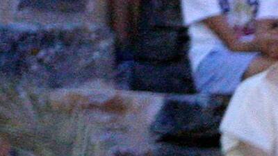 See how Romans fought, dressed and groomed See how Romans fought, dressed and groomed