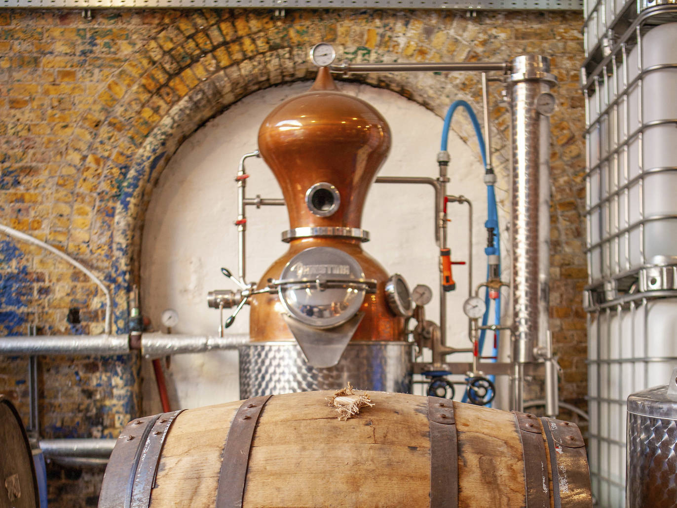 local gin distillery tours