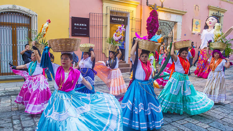 Dia de Los Muertos Parade