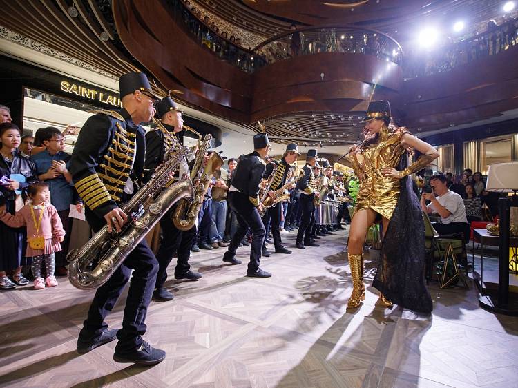 A world-class live performance for the public