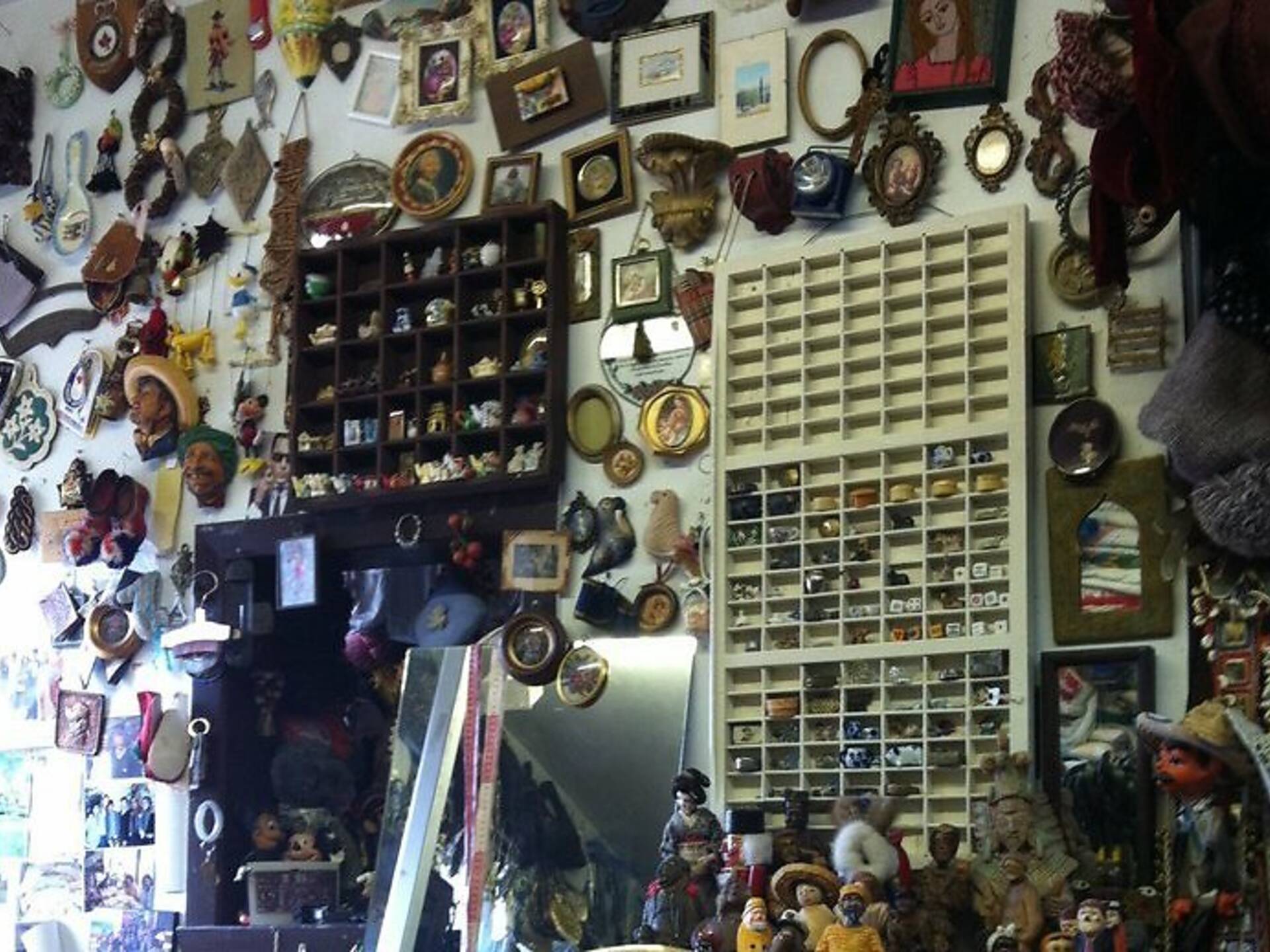 14 Best Thrift Stores in Montreal For Vintage Shopping