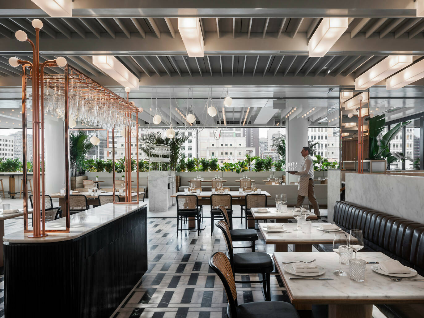 Where to Find the Best High Tea Montreal Has to Offer