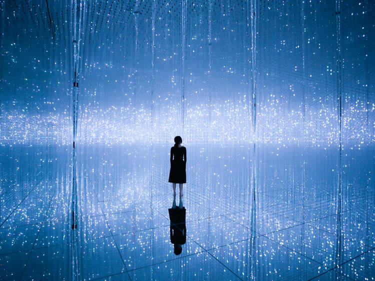 The Infinite Crystal Universe The Infinite Crystal Universe