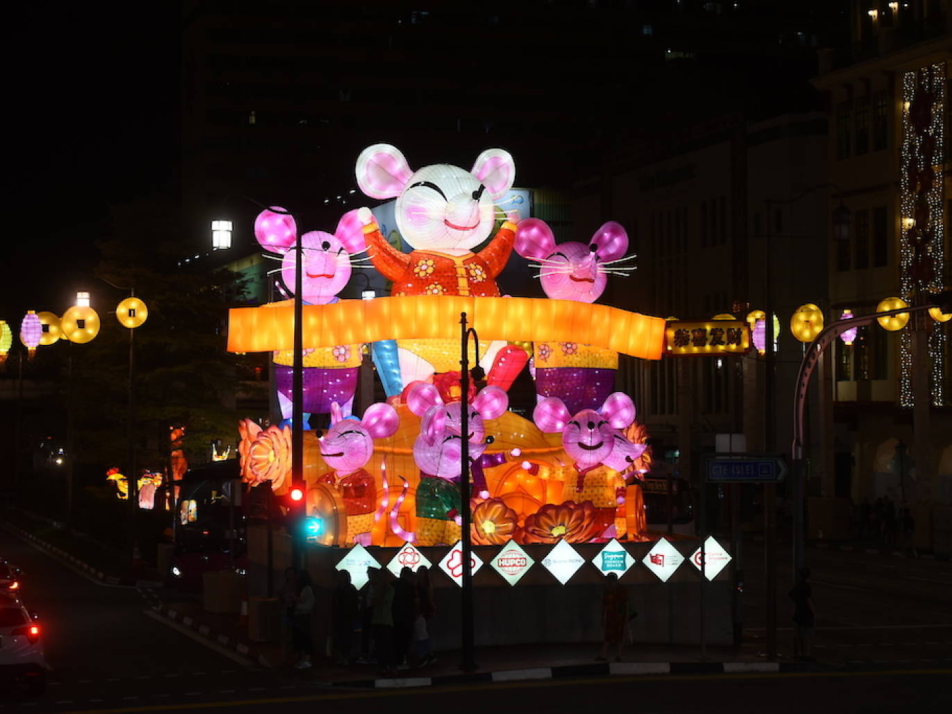 Chinese year flowers red foyer blossoms within alamy display shopping cart 9 Most Instagrammable Chinese New Year Decorations In Singapore