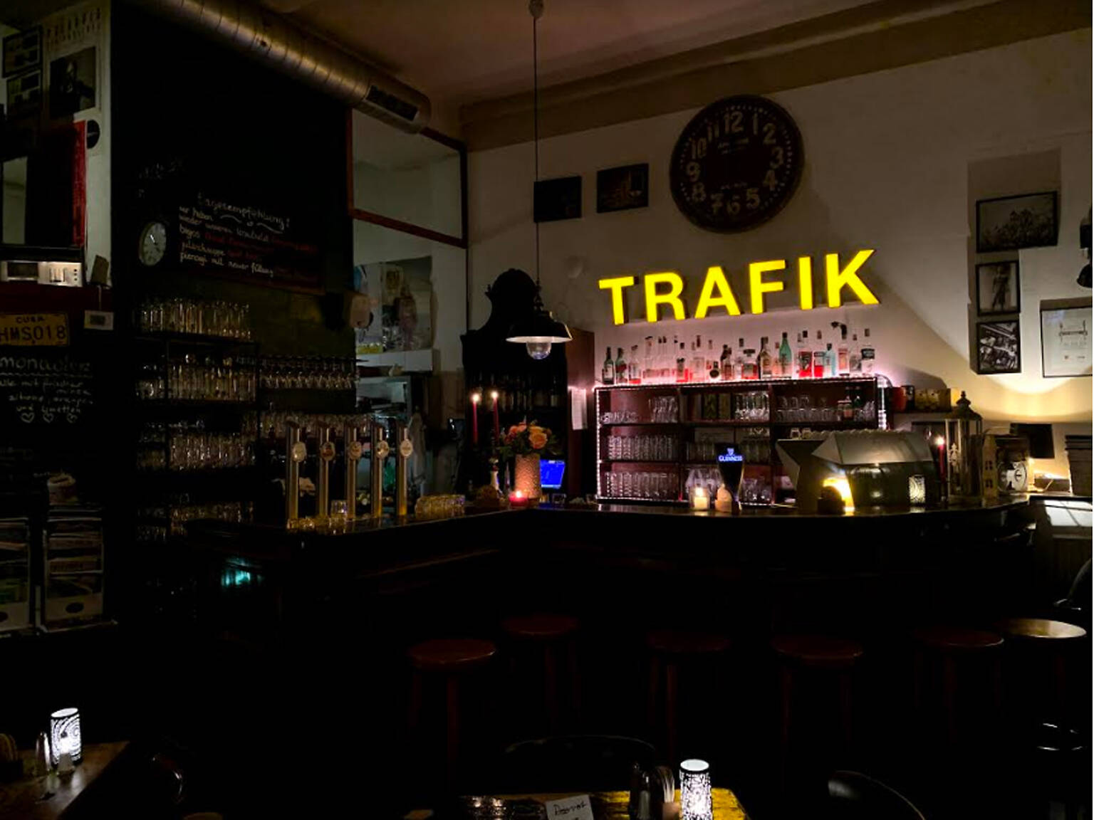 13 Best Cafés in Vienna: Where To Drink Coffee According To Locals