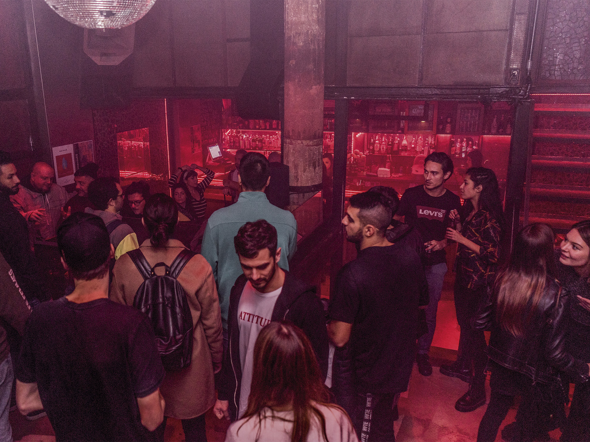 discotecas en Barcelona para celebrar que ya salir a por la noche