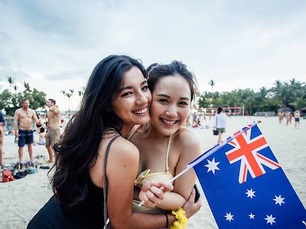 Smack My Beach Up: Australia Day Smack My Beach Up: Australia Day
