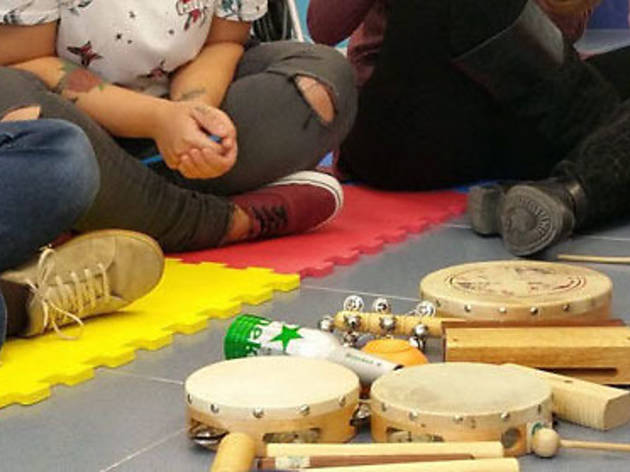 Talleres de música en familia para sentir Talleres de música en familia para sentir
