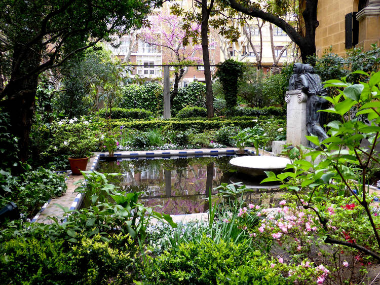 Románticos atípicos en los Jardines del Museo Sorolla