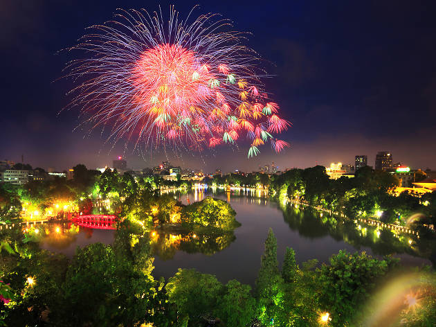 Tet (Lunar New Year) fireworks over Hoan Kiem Lake, Hanoi Tet (Lunar New Year) fireworks over Hoan Kiem Lake, Hanoi