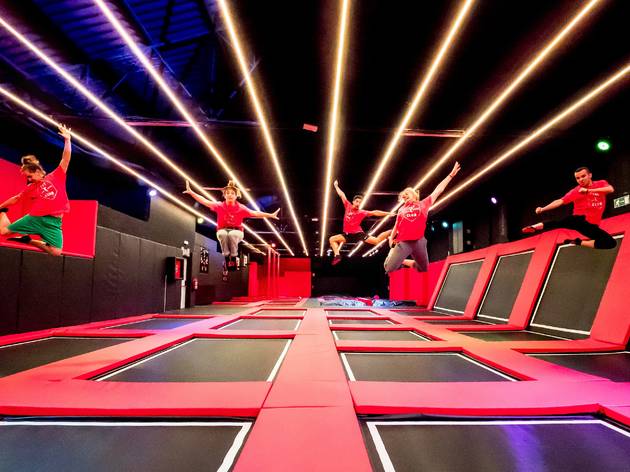 Indoor Jumping Club Indoor Jumping Club