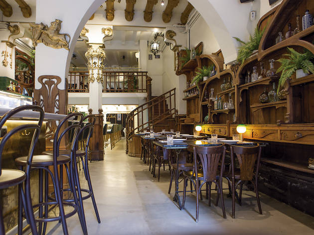 Grill Room - Bar Thonet Grill Room - Bar Thonet