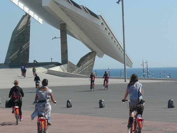 Gaudí bike tour