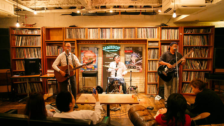 Tokyo Unplugged: Time Out Acoustic Open Mic Night Credit: Photo: Keisuke Tanigawa
