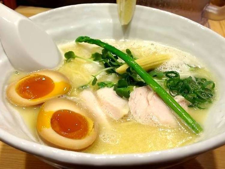 東京、鶏白湯ラーメン15選