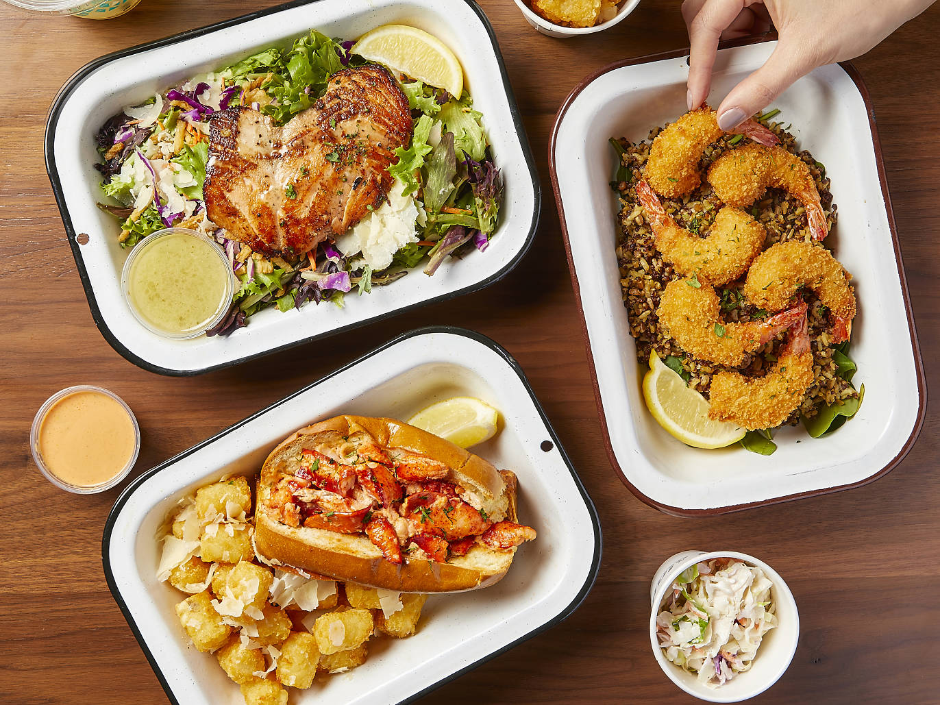 24 Best Seafood Restaurants in Chicago For Fish, Crab and Oysters