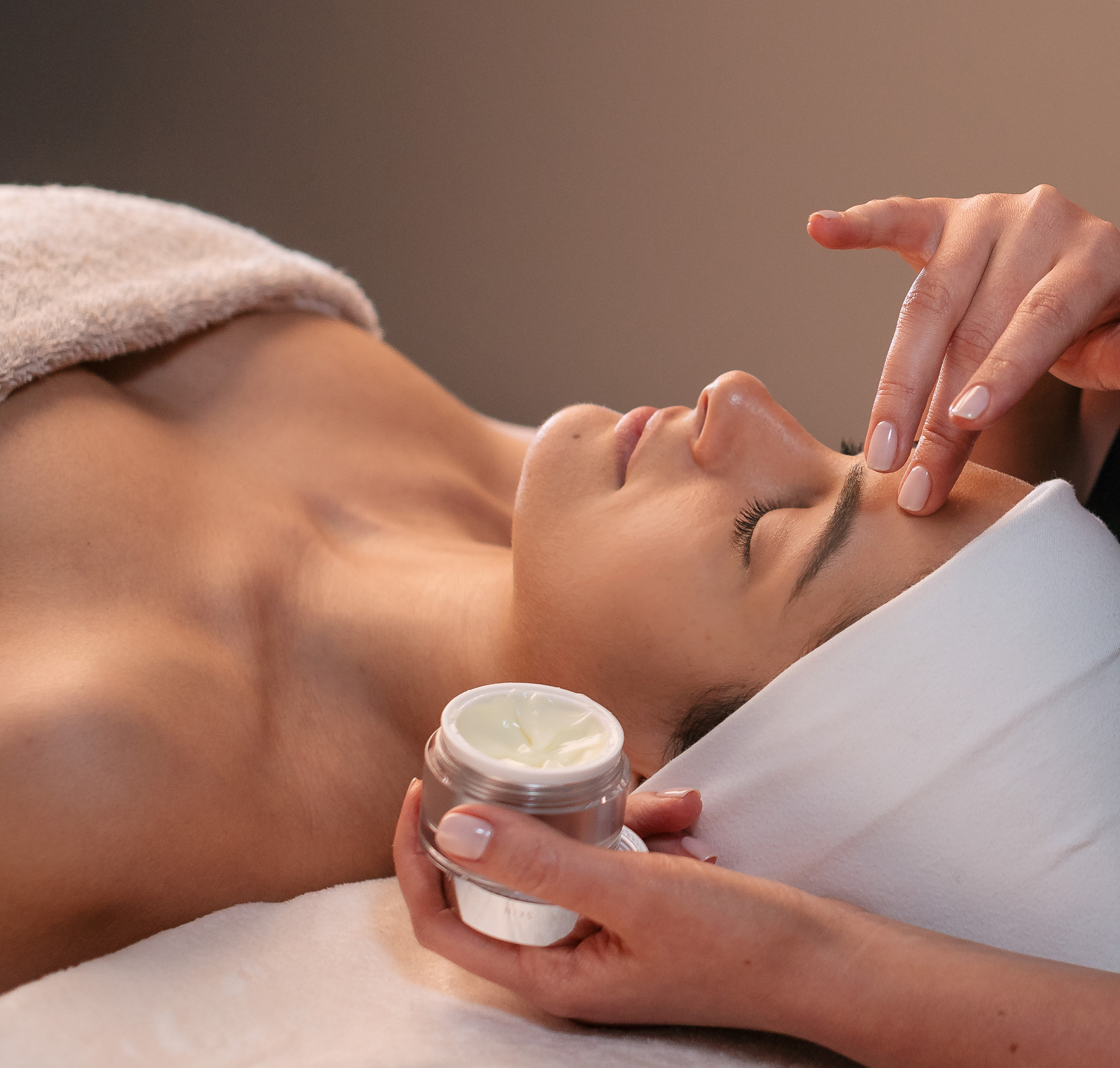 Best Facials In London 22 London Facial Treatments For Glowing Skin