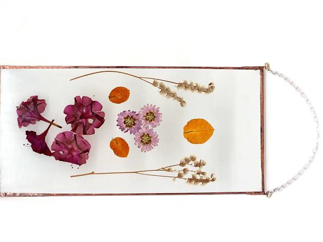 Oficina de Flores Preservadas em Vidro Oficina de Flores Preservadas em Vidro