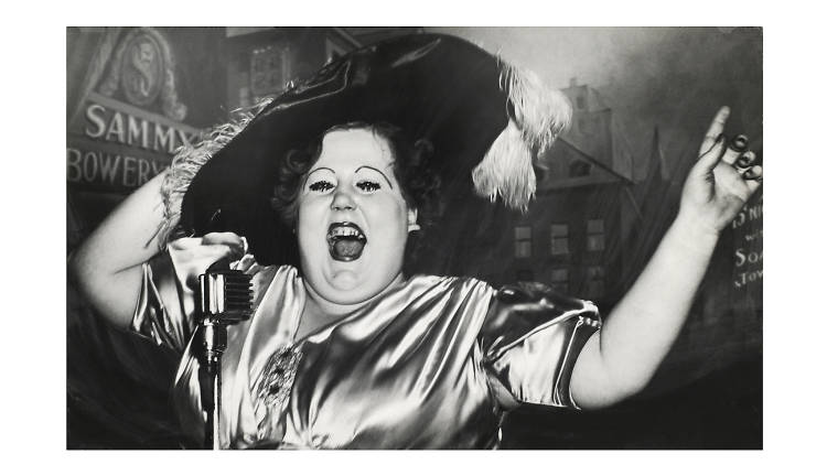 Weegee, Norma Devine is Sammy’s Mae West, 1944