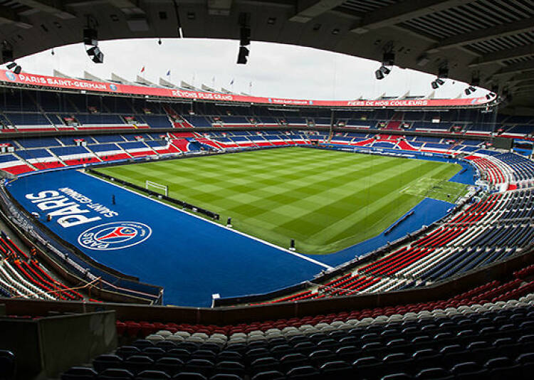 Tenter un petit pont au Parc des Princes