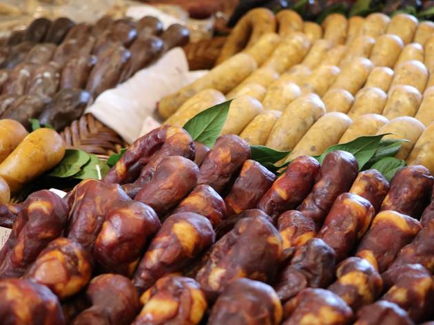 fumeiro Feira do Fumeiro, dos Sabores e do Artesanato do Nordeste da Beira