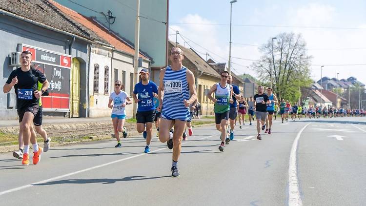 Osječki Ferivi polumaraton