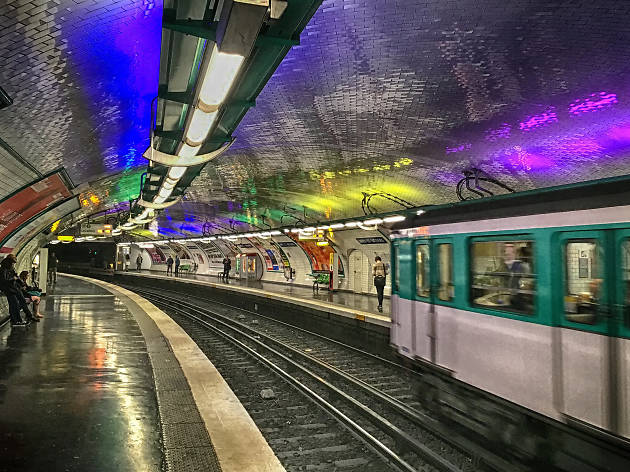 Paris metro Arts et Métiers station