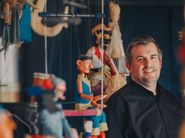 Rui Sousa Uma exposição assinala os 20 anos de carreira de Rui Sousa, fundador das Marionetas da Feira