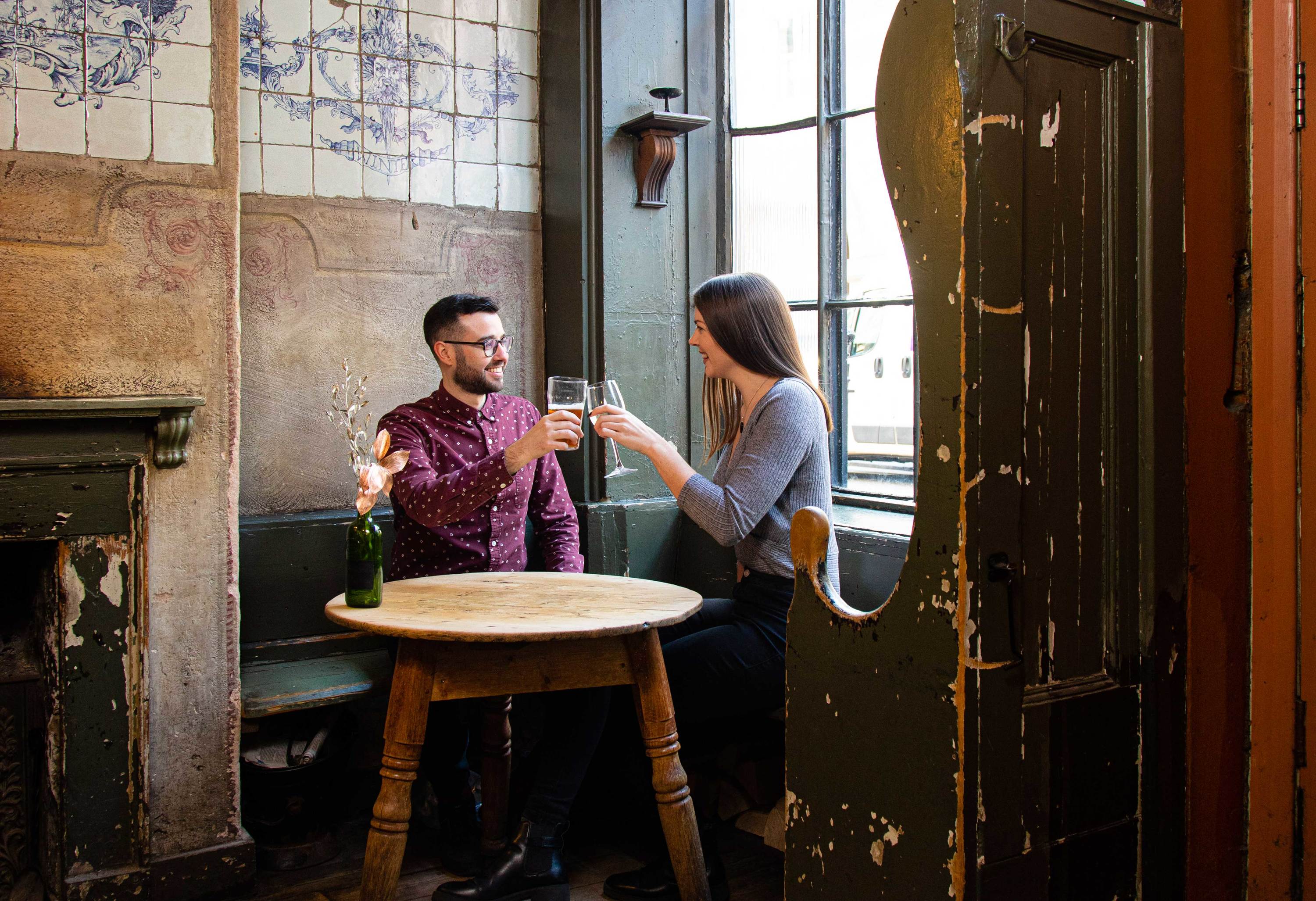 why-london-s-pubs-are-the-best-date-locations