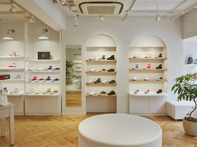 White Atelier By Converse Kichijoji Shopping In Kichijoji Tokyo