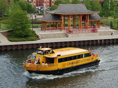 Hop aboard the Chicago Water Taxi Hop aboard the Chicago Water Taxi
