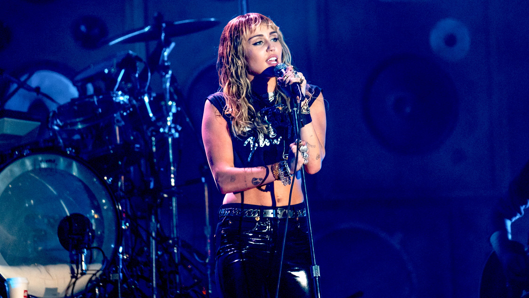 Miley Cyrus Is Coming To Melbourne To Perform A Bushfire Benefit