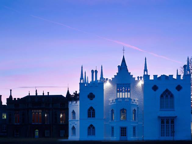 Thursday Lates: Gothic Romance Thursday Lates: Gothic Romance
