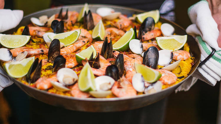 Casa Juancho - paella