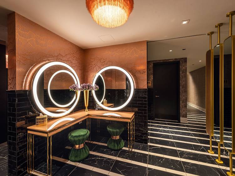 Spend some time in Chicago’s most beautiful bathrooms
