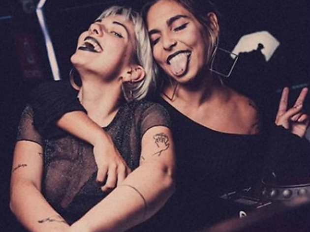 Las Gatas