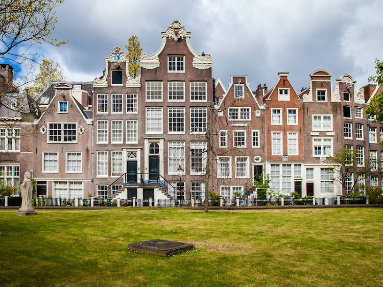 Amsterdam, fer història