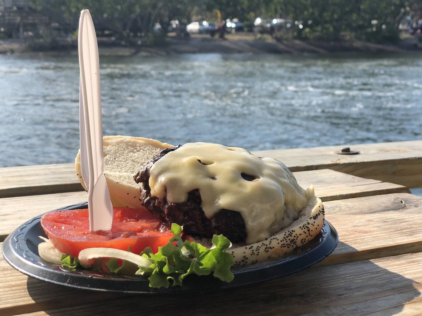 15 Best Burgers in Miami, From Smash Patties to Juicy Fritas and More